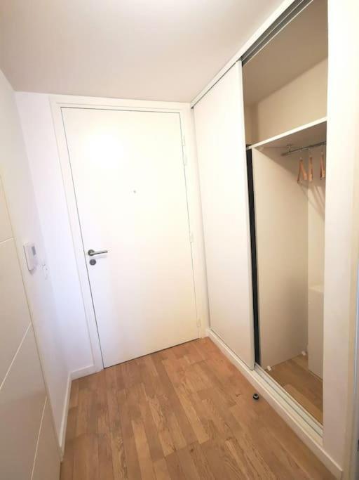 Entire Appartment, 2 Rooms Confortable At Créteil Extérieur photo